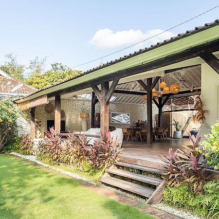4 Bedroom Villa - Kerobokan Seminyak  Luaran gambar