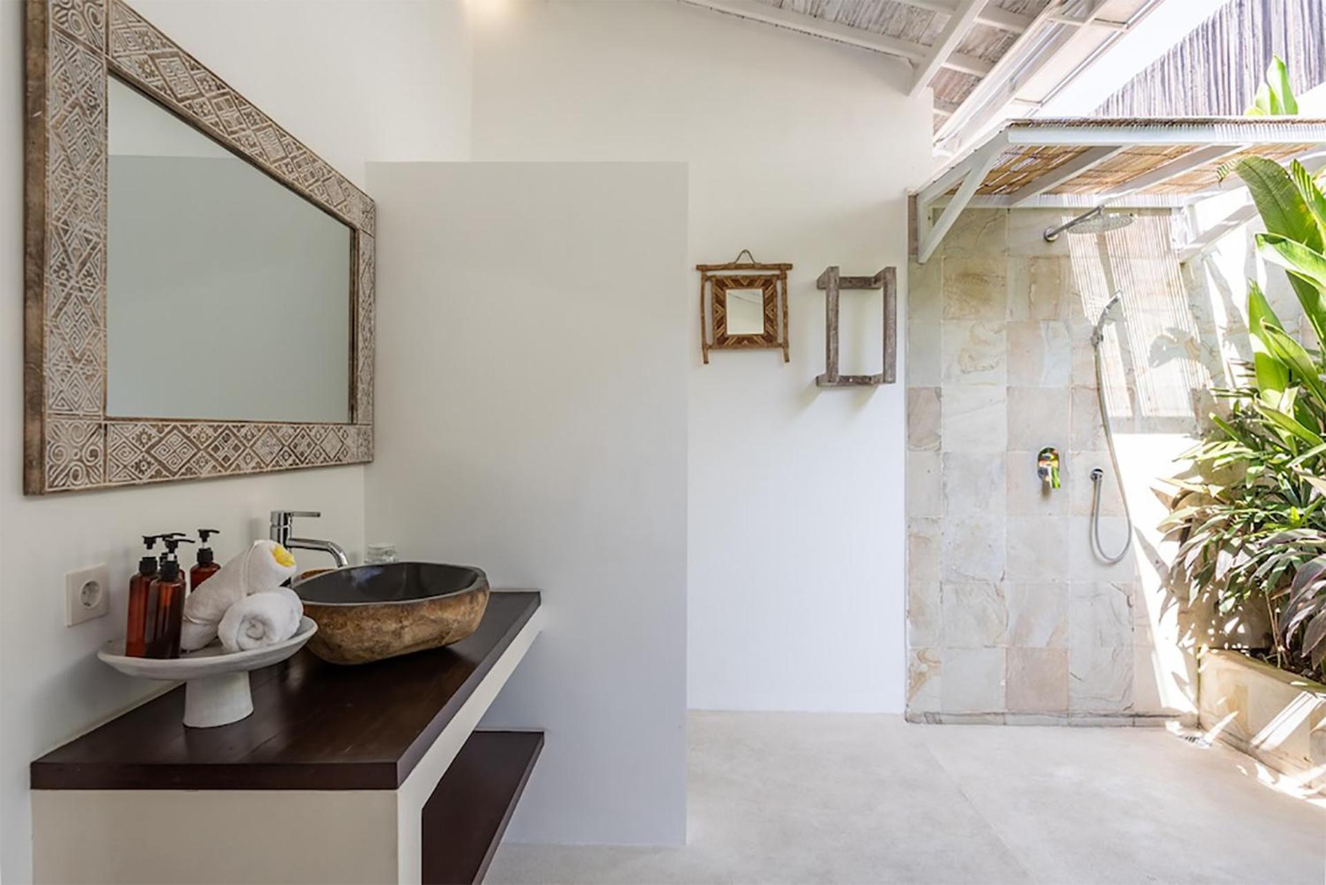 4 Bedroom Villa - Kerobokan Seminyak  Luaran gambar