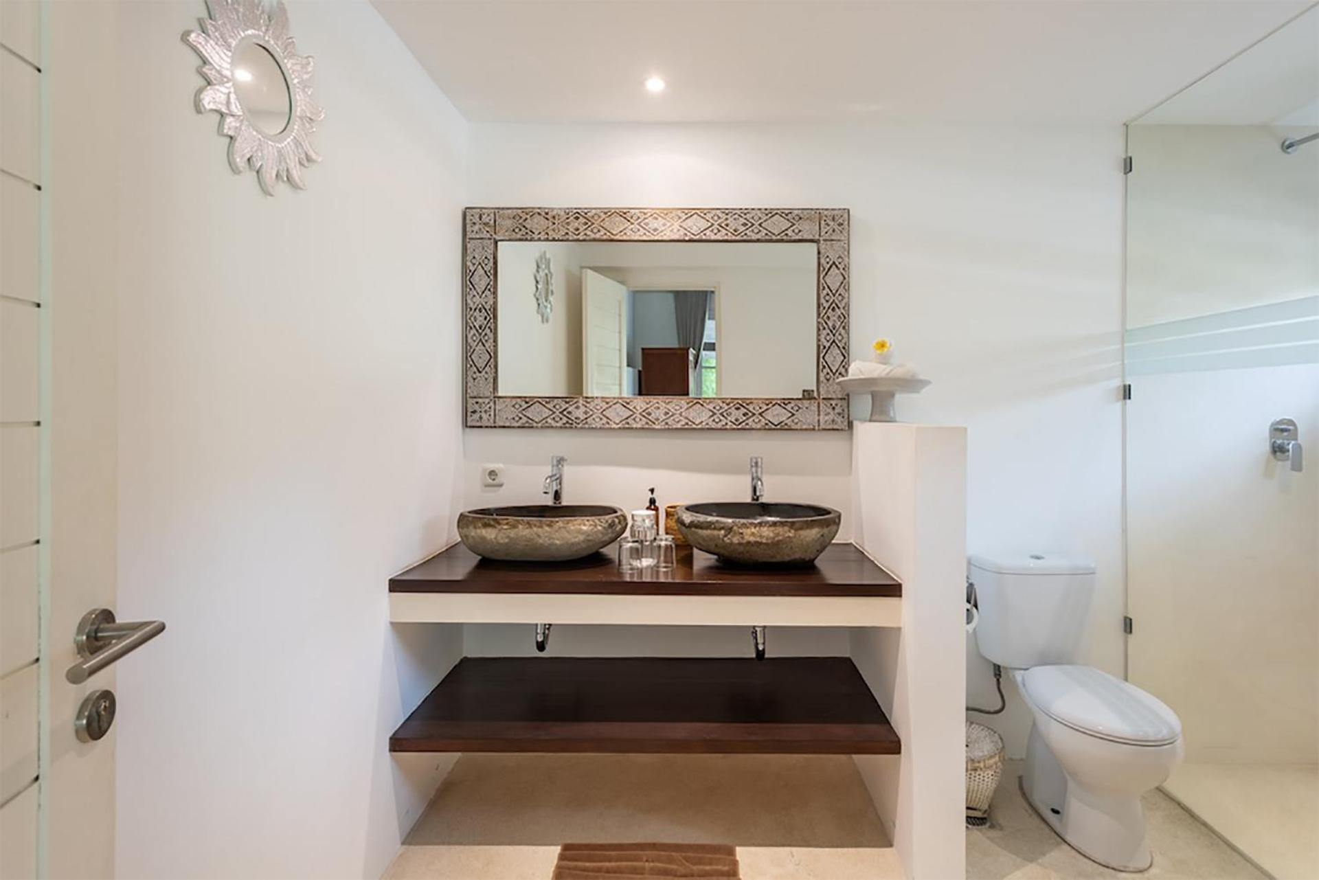 4 Bedroom Villa - Kerobokan Seminyak  Luaran gambar